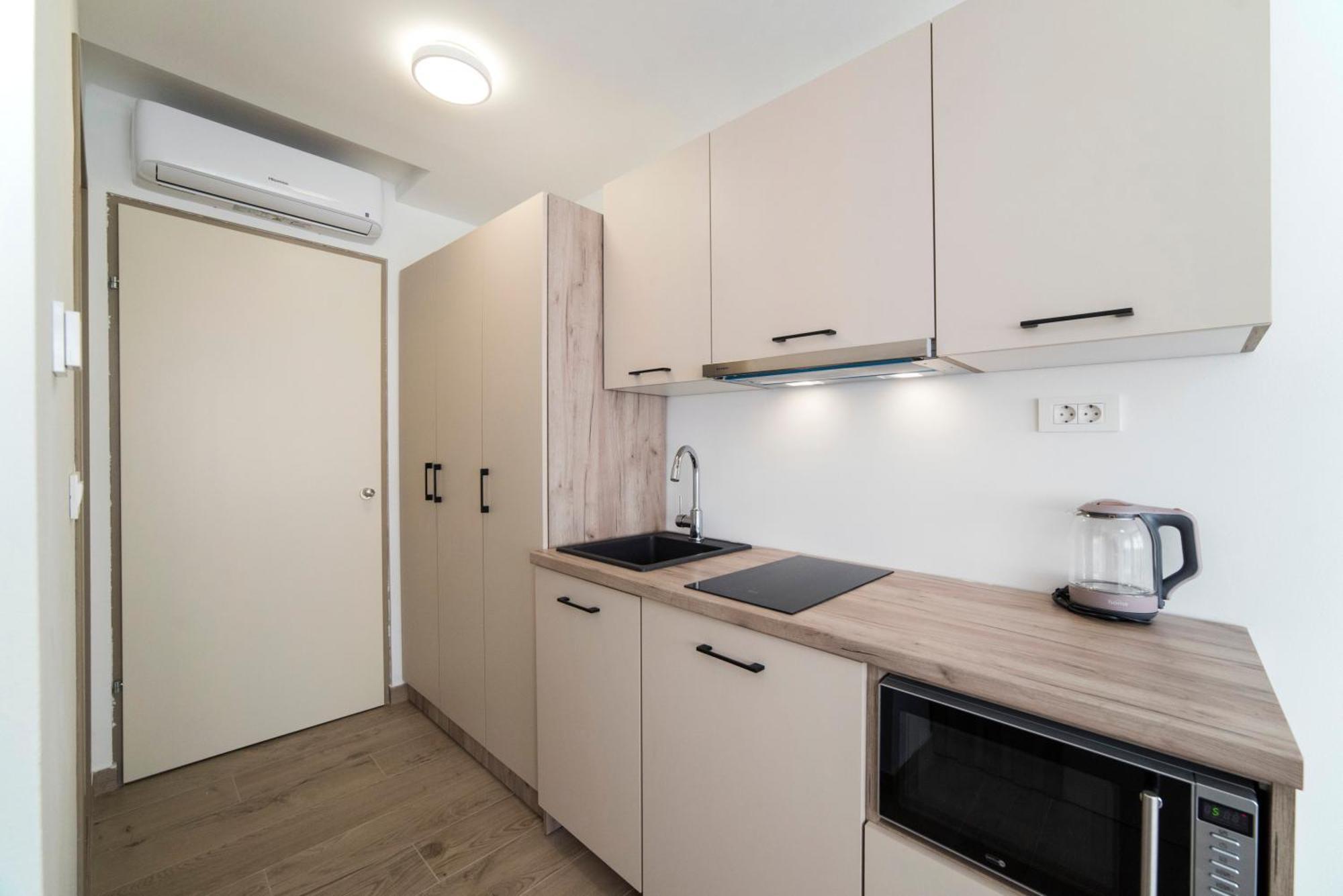Apartments Pamer, 4Th Floor, No Elevator Zagreb Luaran gambar